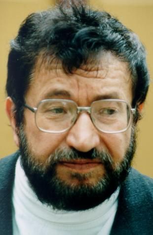 Poetą S.Gedą siūloma suimti